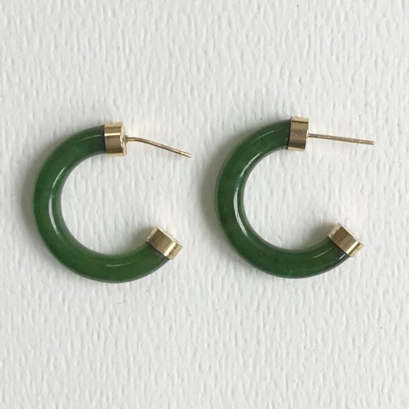 C Hoop Jade? Green Hard Stone Pierced Earrings - Picture 2 of 10